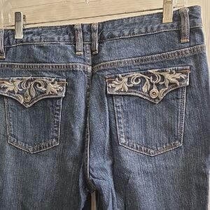 NEW Stamp 10 Women’s Blue Bootcut Jeans with Embroidered Pocket Flaps Size 8